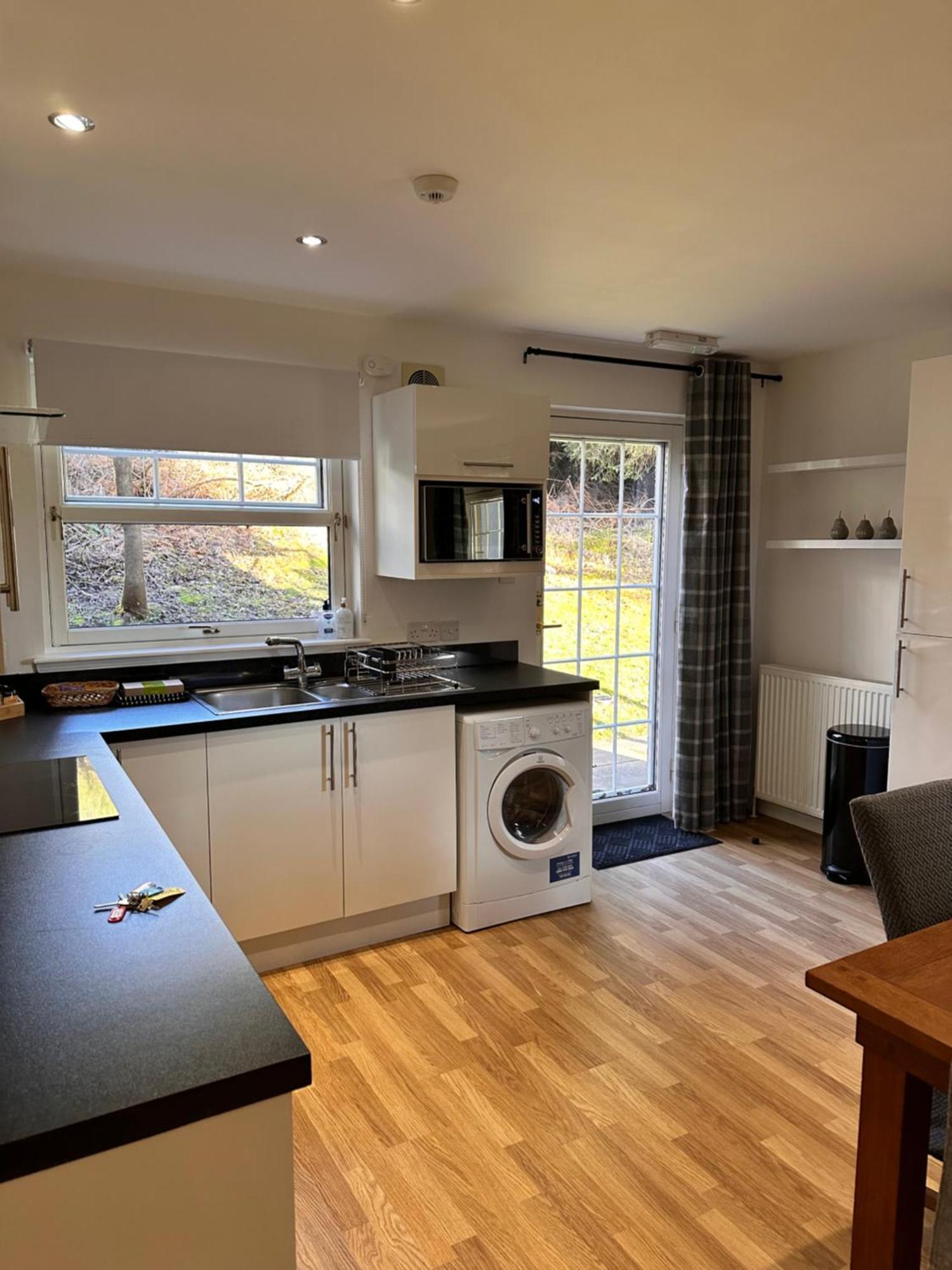 Apartment In Queens Court, Banchory Inchmarlo Bagian luar foto
